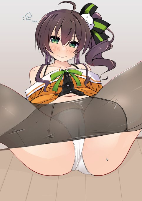 というわけでわんこちゃん(https://t.co/v6r9BtxTxJ)が描いていいよ!ってえっちな自撮りくれたので描きましたわーい!!!ぱんつ!!! 