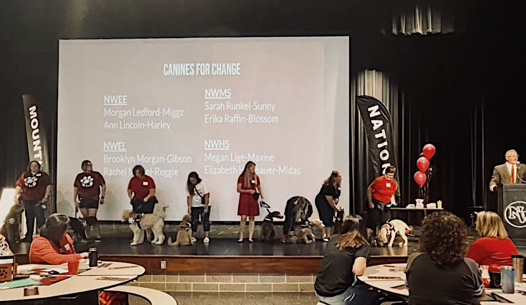 Brooklyn_Dee13's tweet image. 1st Opening Day with Gibson! Super excited @nwschools adopted Canines for Change! Cannot wait to see the impact these dogs have in our schools! #nwcs