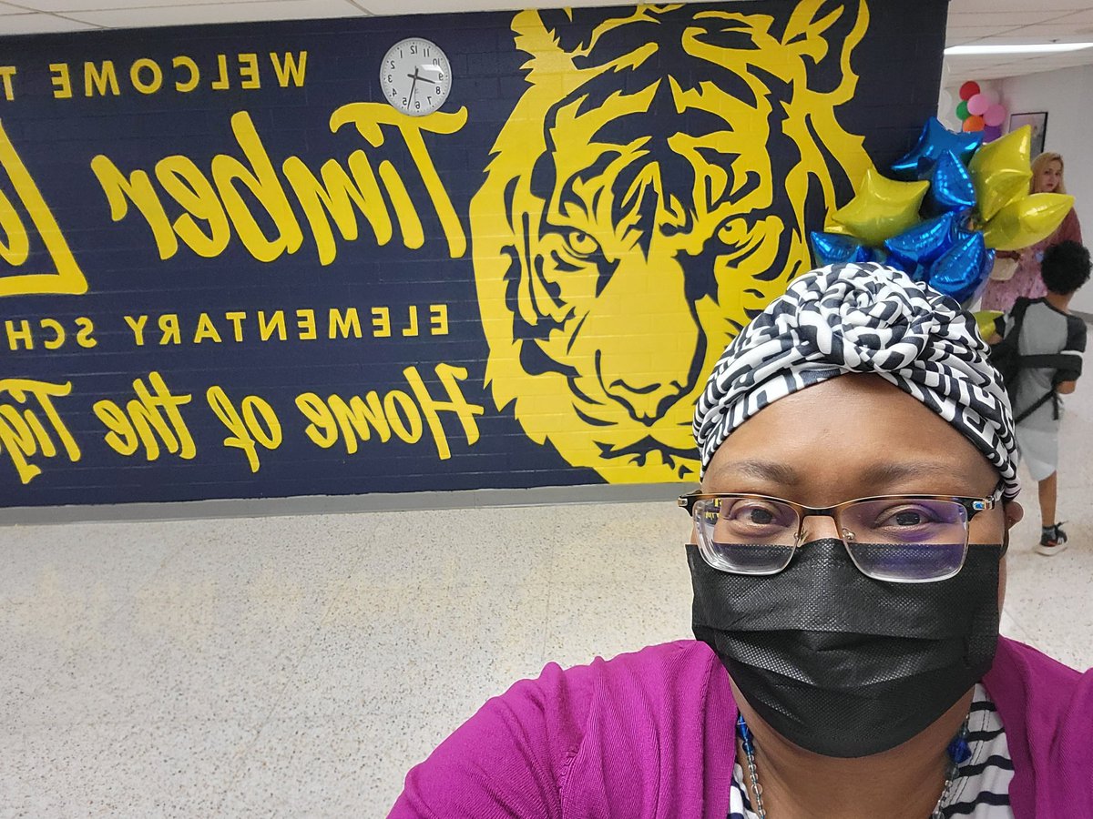 Welcoming Tigers into the building is the best. Oh, these smiles are contagious! <a href="/TimberLaneES/">Timber Lane ES</a> <a href="/TimberLanePTA/">Timber Lane PTA</a> <a href="/FCPSR2/">FCPS Region 2</a> <a href="/FSP_FCPS/">Family-School Partnerships</a>