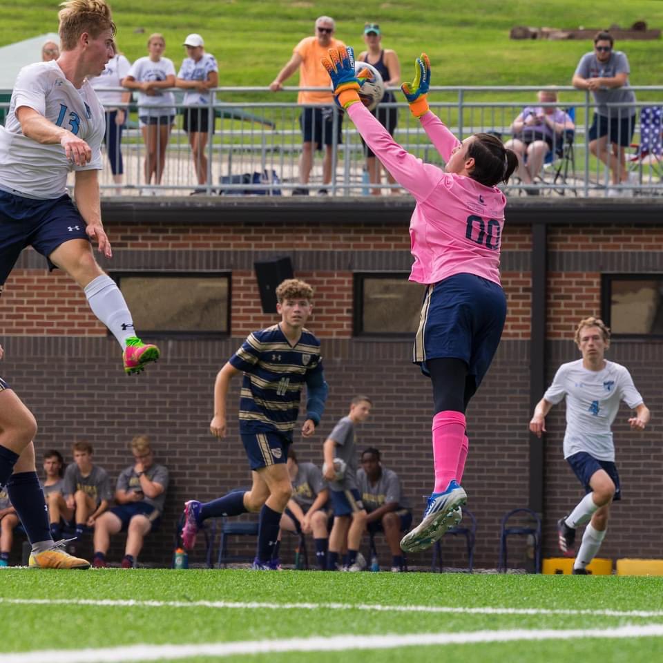 SADER_SOCCER's tweet photo. Some pics of the action this past week. https://t.co/BYnCzR92HL