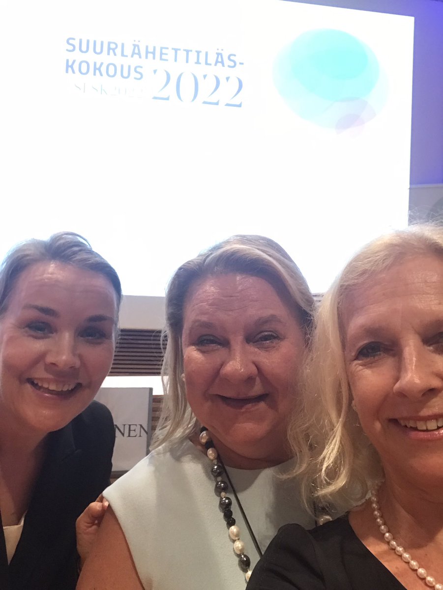 AnnSofieStude's tweet photo. Three R-ambassadors😊 at Ambassadors’ Days of 🇫🇮 #slsk2022 from Riad @AnuEerika &amp; new and old from Reykjavik @LaamanenAnu. Great programme! @FINinIceland @FinlandinKSA https://t.co/UoGtAT5rAR