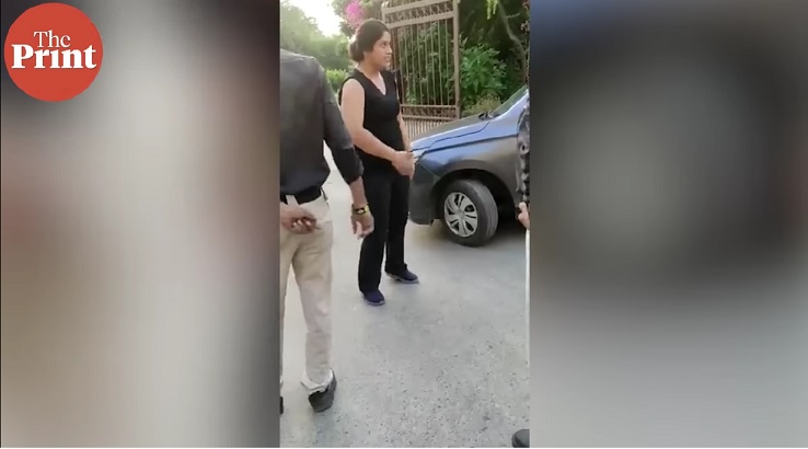 Women must stop assaulting men.

Men have a #Right2SelfDefense. All Men have to tweet this today. This has to trend tonight.

If Govt &amp; Courts think violence against men is fun, then tell them, #Right2SelfDefense is a right much above any law.

#BhavyaRoy