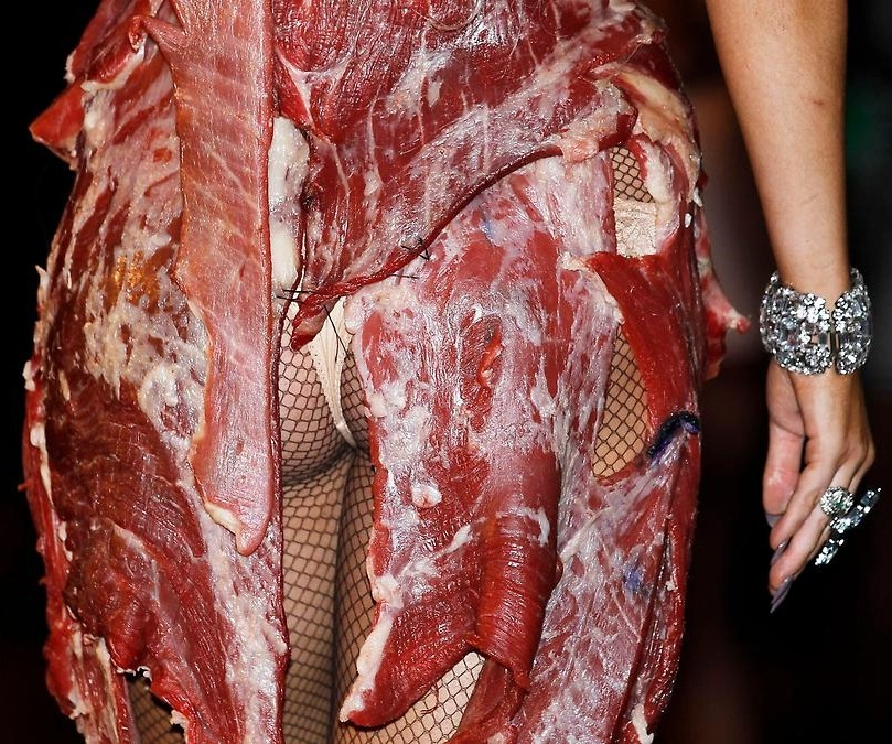gagasyuyi's tweet photo. lady gaga, vmas 2010 https://t.co/9WmzI1oyVP
