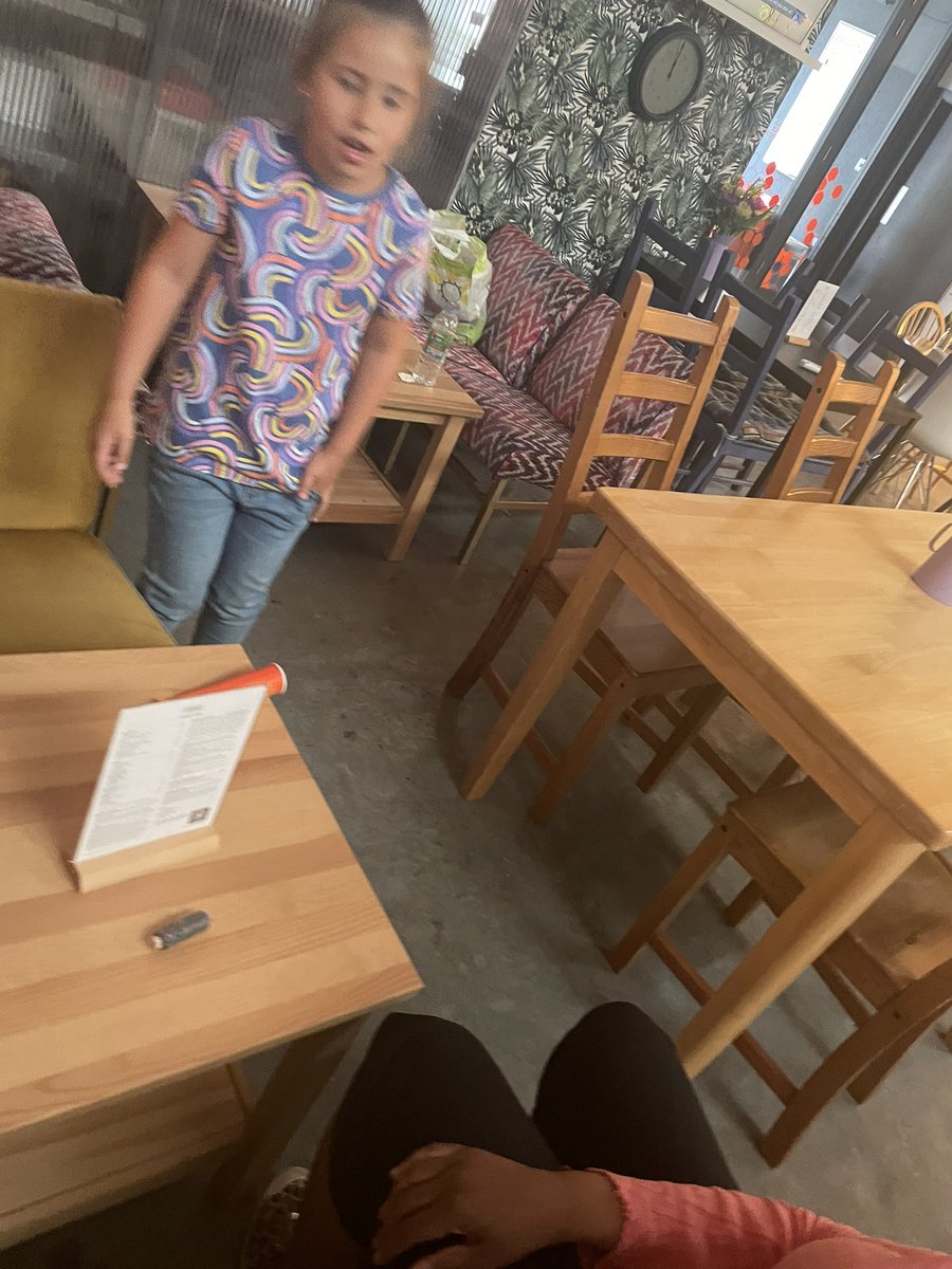 Lollyices and games by the catwalk ☺️☺️