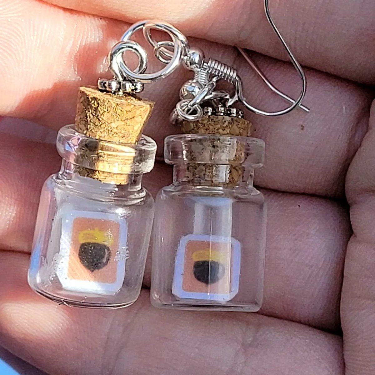ddckaylee's tweet photo. Lovely jewelry looking for some new homes this week 🥰

Take 20% off your entire order thru 8/31, no coupon code needed 💕

27 sales away from my goal for the month!

https://t.co/fAIaUW4Pqu https://t.co/Pkyfyb5HpM