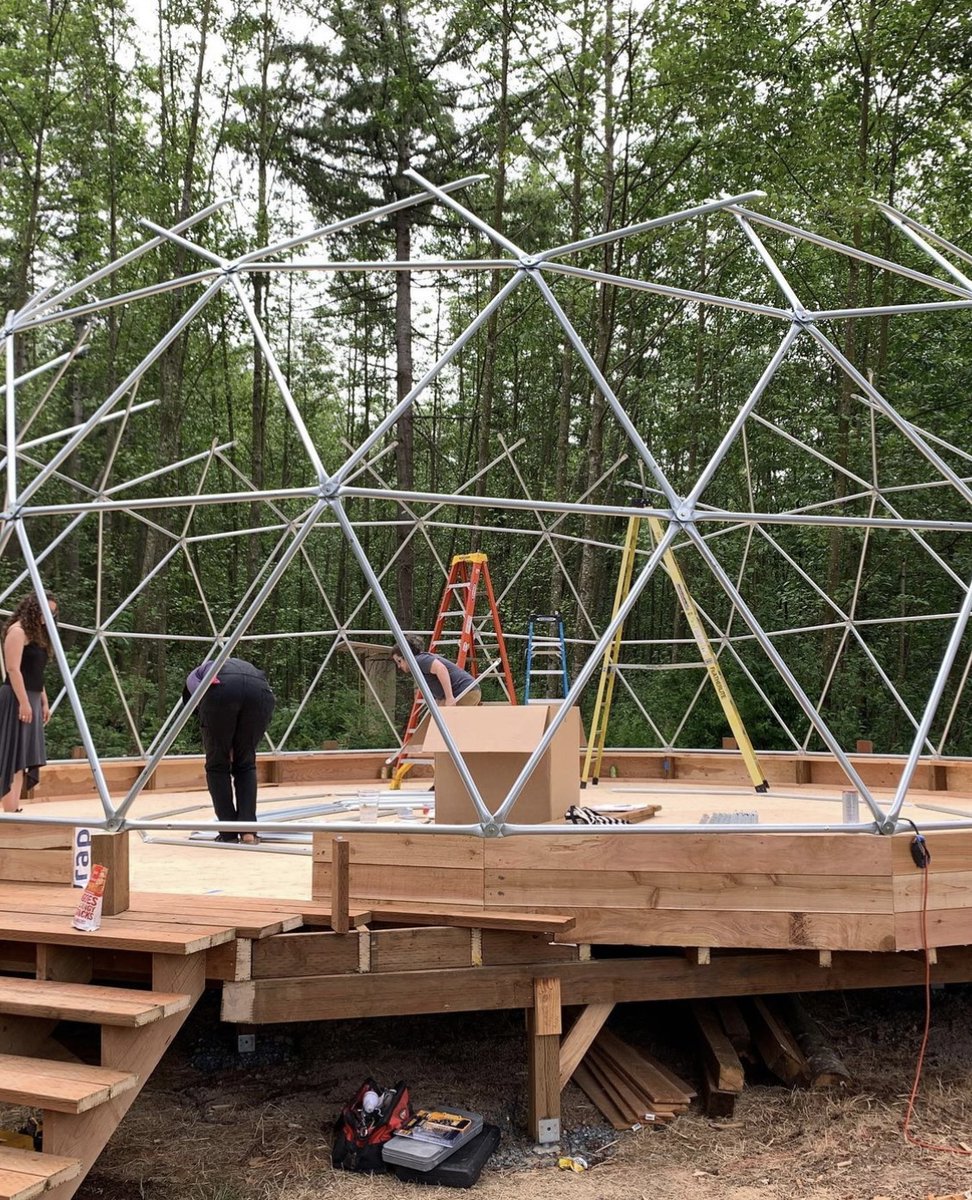 PacificDomes's tweet photo. The dome kit fits inside a pick up truck, even for the 30 ft. (9m) dome.
https://t.co/gTaXIOGRBj
#domekit #domehome #dome #pacificdomes https://t.co/5ljDjsWYR0