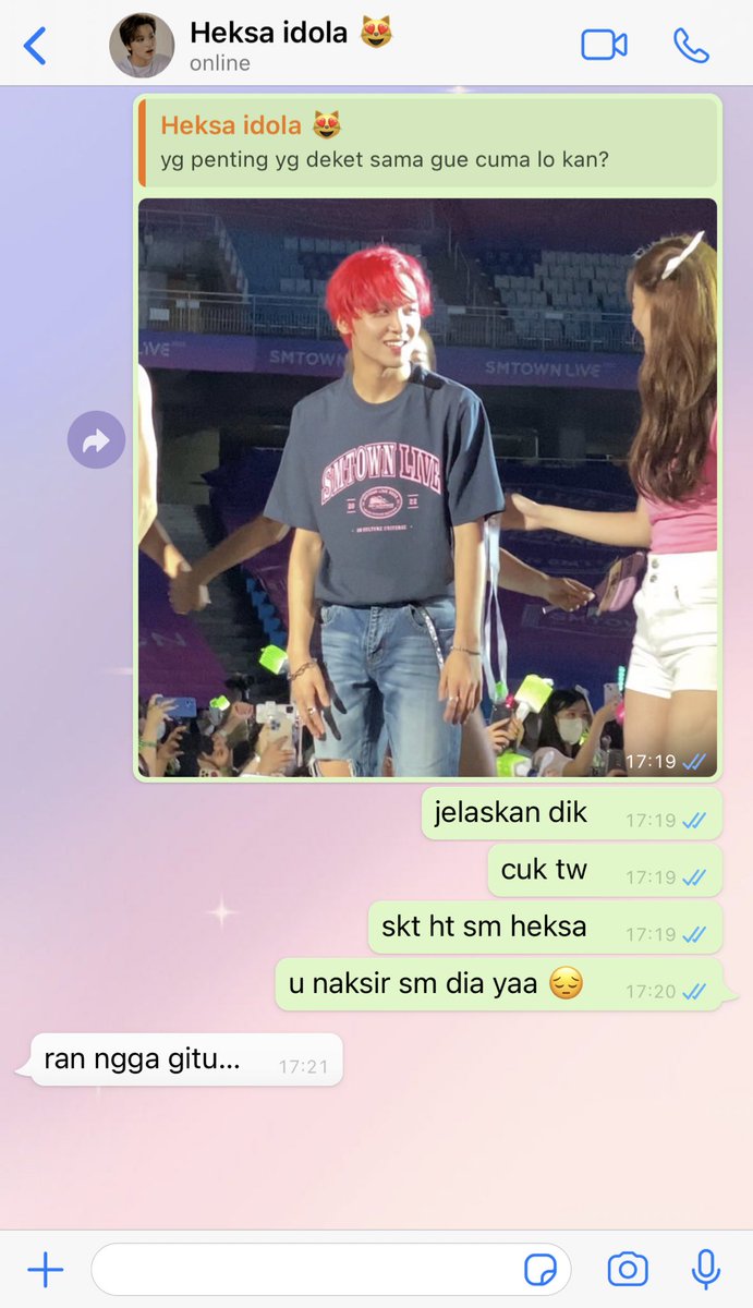 laveeis's tweet photo. another girl 

haechan few tweets au, by laveeis https://t.co/fFSDORWZ56