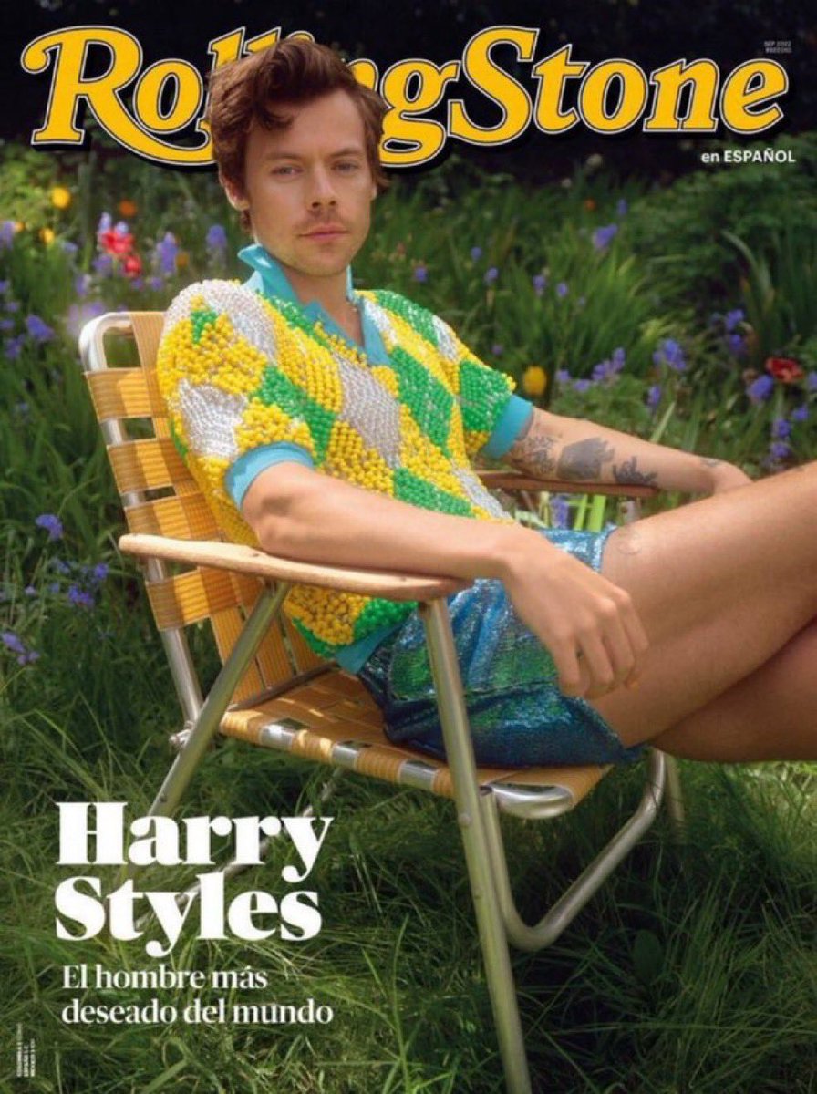 HarryNiallNews's tweet photo. Harry is Rolling Stone’s first-ever global cover star! https://t.co/nAydycPsXA