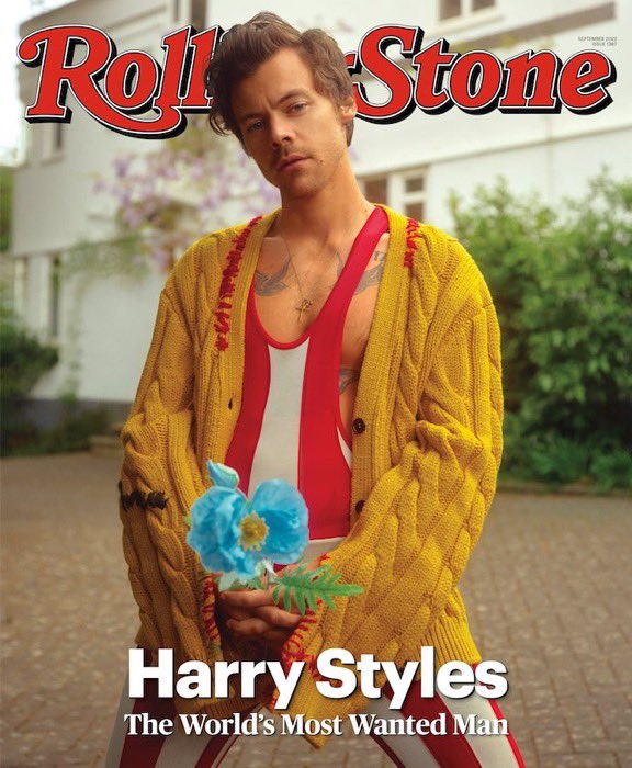 HarryNiallNews's tweet photo. Harry is Rolling Stone’s first-ever global cover star! https://t.co/nAydycPsXA