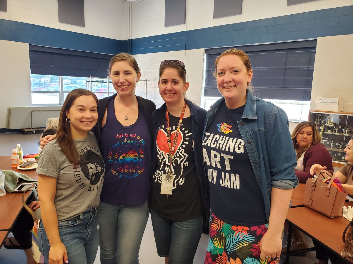 The <a href="/ISD109/">Indian Springs 109</a> Art Team ready for the 22-23 school year! #d109pride #artclassrocks <a href="/ms_mARTinkus/">Lauren Martinkus</a> @ReneeDouglas23 <a href="/MsFarnesi/">Ms. Farnesi</a>