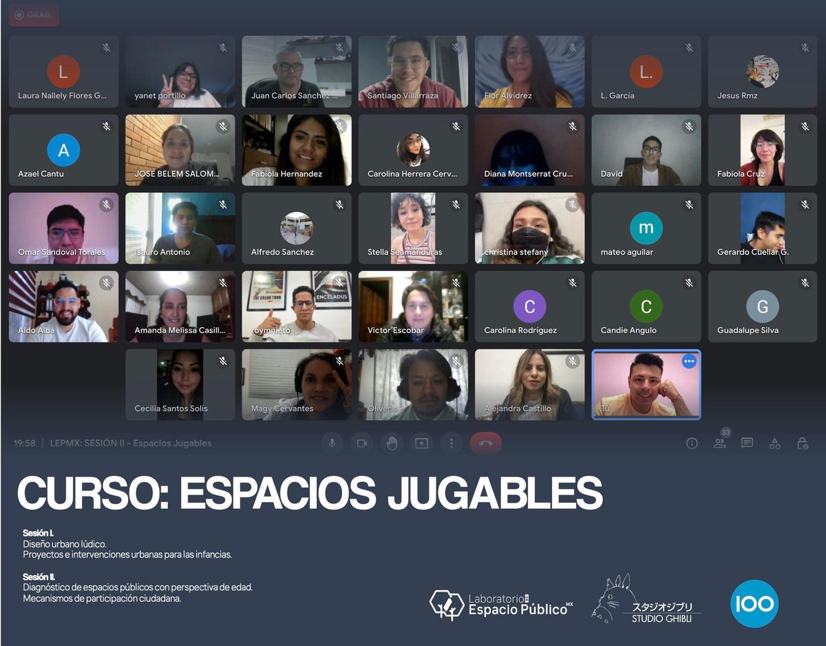 La semana pasada cerramos la segunda sesión de las siete que conforman nuestro curso de #EspaciosJugables. 
Durante las dinámicas de generación de diagnósticos, las y los participantes entrevistaron personas en edades de segunda infancia sobre su percepción acerca de las calles