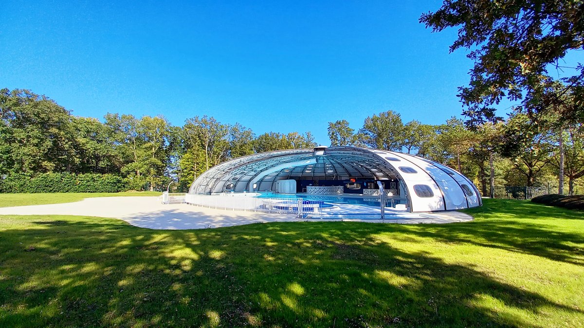 cnascentre's tweet photo. Besoin de vous détendre avant la rentrée 🧘♂️ ?
Découvrez nos 2⃣ nouvelles #offreslocales dans le 3⃣6⃣ :
🏊🧖#AquaBazelle et sa piscine tournesol sur la commune de #Chabris
🌳🌿Et le Domaine de Poulaines
Pour ➕ de renseignements ➡️ https://t.co/uURTLSOTzv https://t.co/wybQyWehaS https://t.co/yJHu3t6AZc