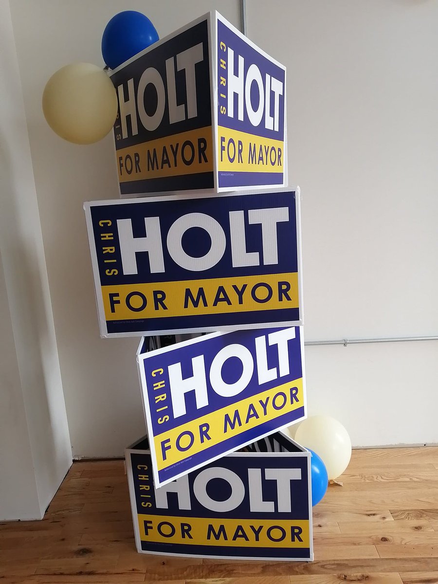 Making canvassing calls for @voteholtDOTca has been an enlightening experience. While I've heard that voter turnout is low, it's a completely different feeling to actually hear people say that they refuse to #vote.

If you fall into this camp, what's your reasoning?
#YQG #Windsor