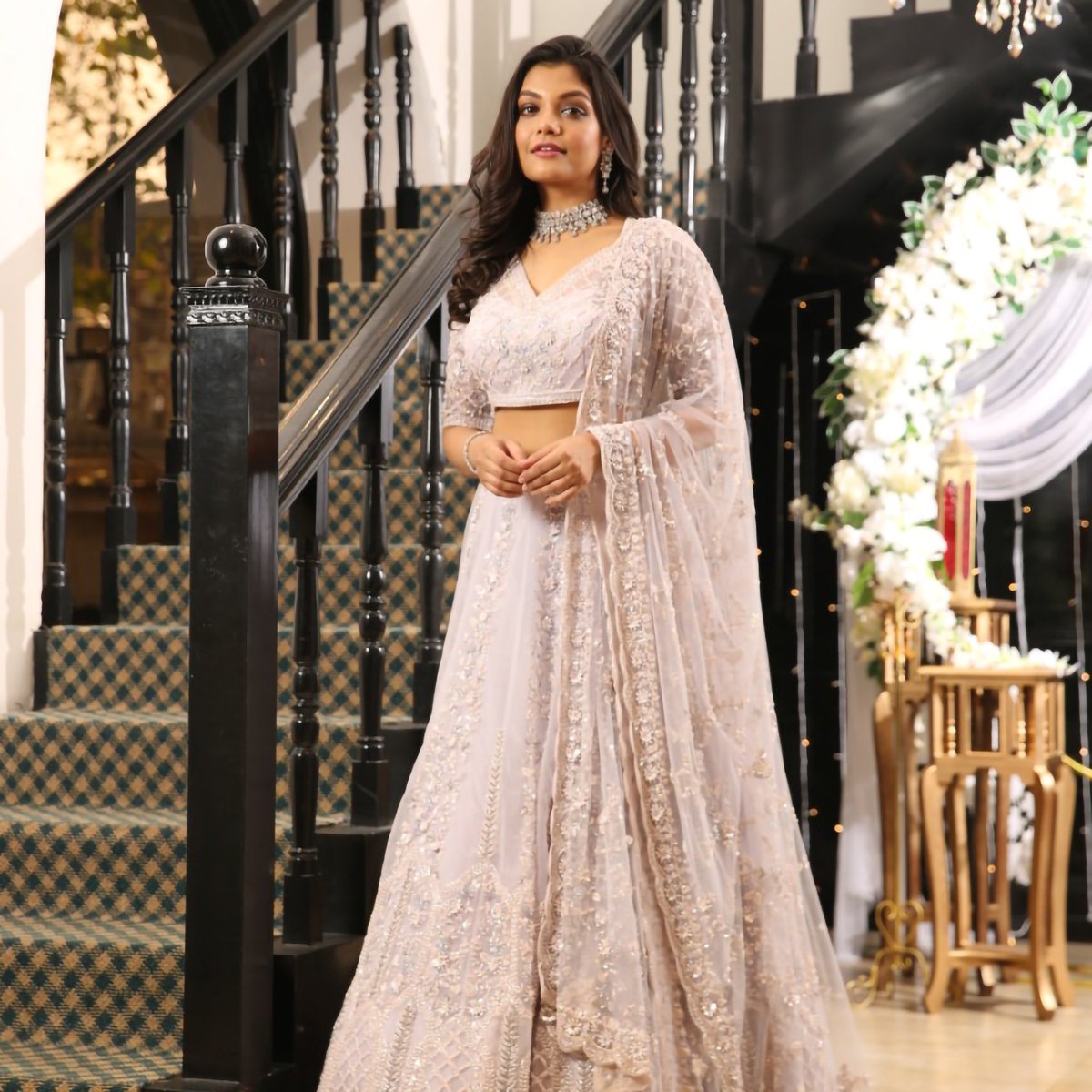 IndiaKalighata's tweet photo. Inspired by the rich culture and the traditional craft, we bring to life a collection with the perfect blend of traditions and history for the modern bride. The detailed embroidery and fine embellishments are just a few salient features of this ensemble.

#Kalighata https://t.co/6860ag0E1l