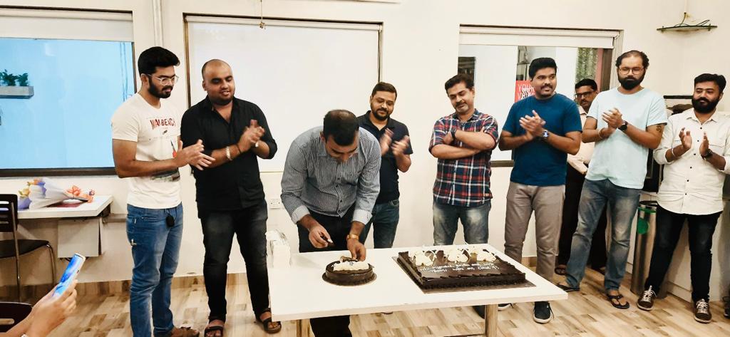 ShaadiAtWork's tweet photo. Meet Durgesh Singh our Site Reliability Team Lead who recently has received his M.S. and PhD degrees from IIT Madras.

Congratulations !! Dr. Durgesh Singh, We are honored to be part of your learning journey and excited to celebrate your success. https://t.co/6lgWeJ7fI6