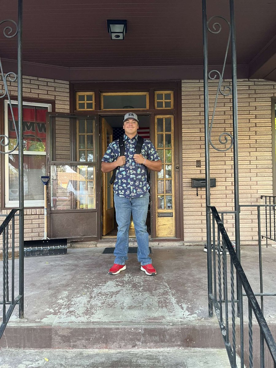kordellpisk's tweet photo. Good luck to @KameronRauser on his first day of school this year, go get em kiddo https://t.co/X67xuLDaVc
