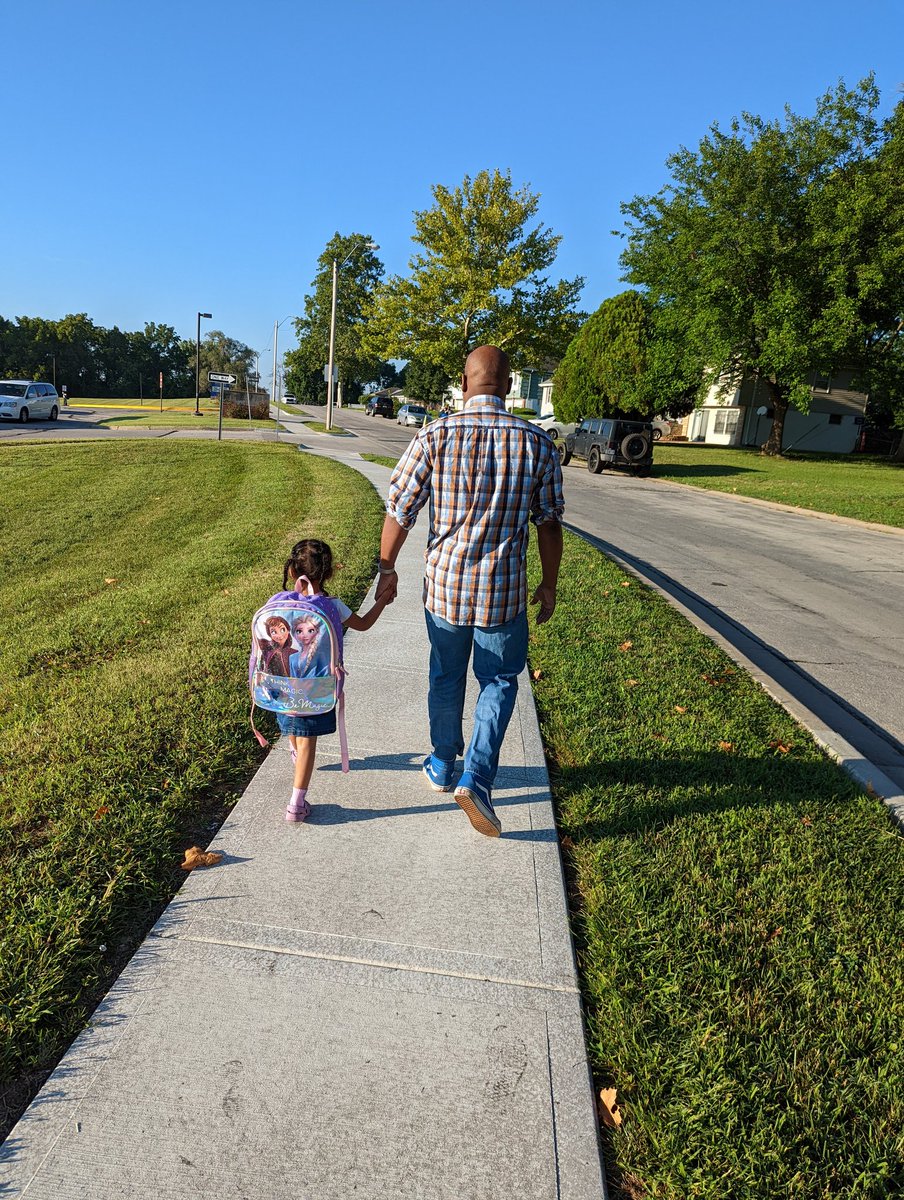 encybrownkc's tweet photo. And yes I will be present on the first day of school...
#KCPS #WalkToSchool #NoraTheExplorer https://t.co/bQ4cAtSHRZ