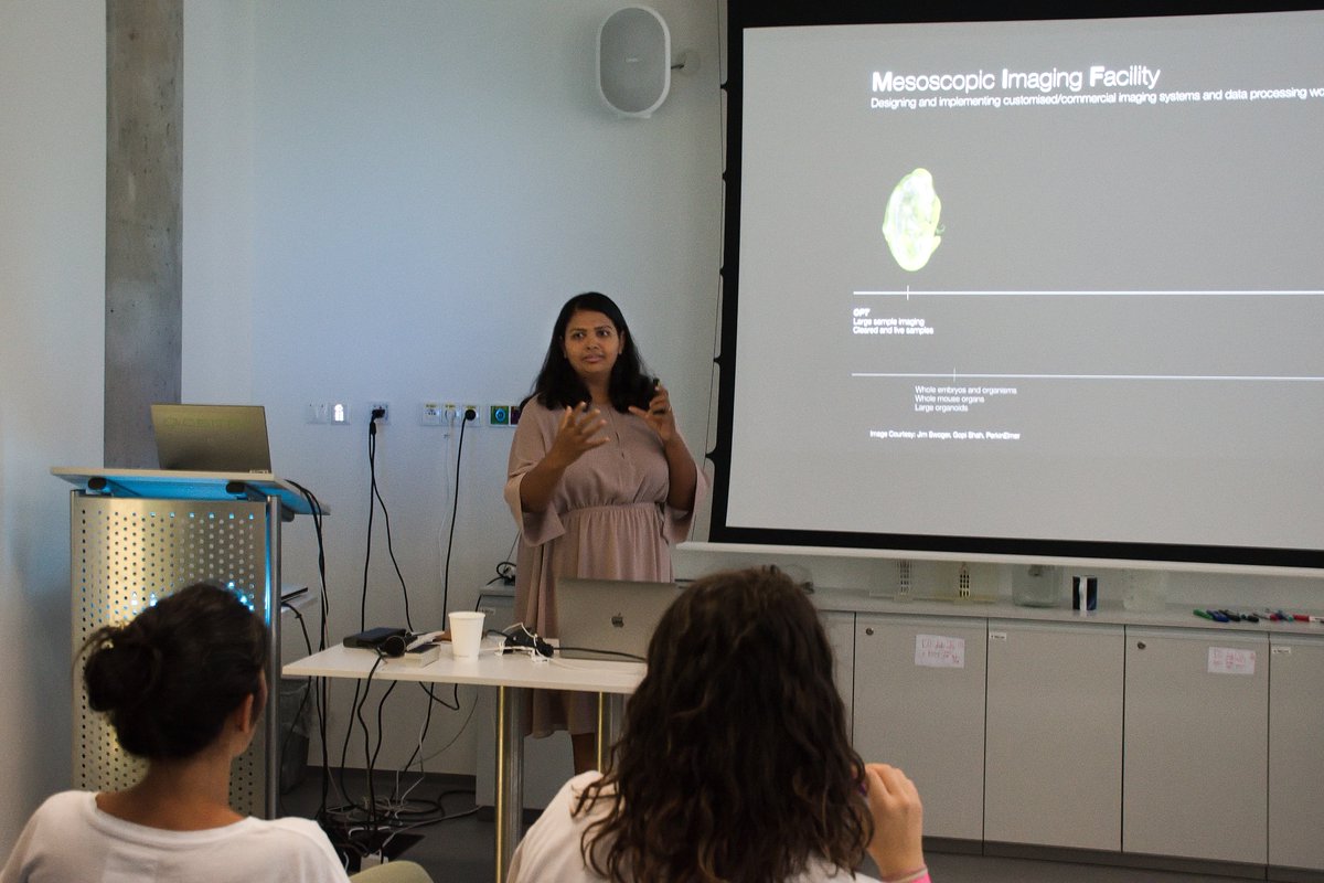 CEITEC_Brno's tweet photo. Day 6 of the #LISH #EMBOCourse 🔬

Today we started our second week together!👩‍🔬🧑‍🔬

#CEITECScience https://t.co/HyqD5niCB6
