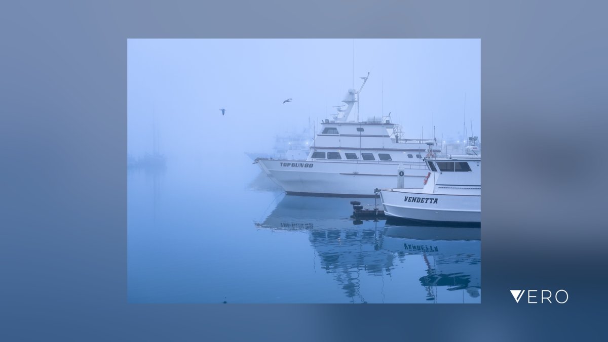 psnajar's tweet photo. Feeling blue #boat #pier #mist #fog #morning #seagulls https://t.co/3J2xGmEsGX https://t.co/M0tNe3ab02