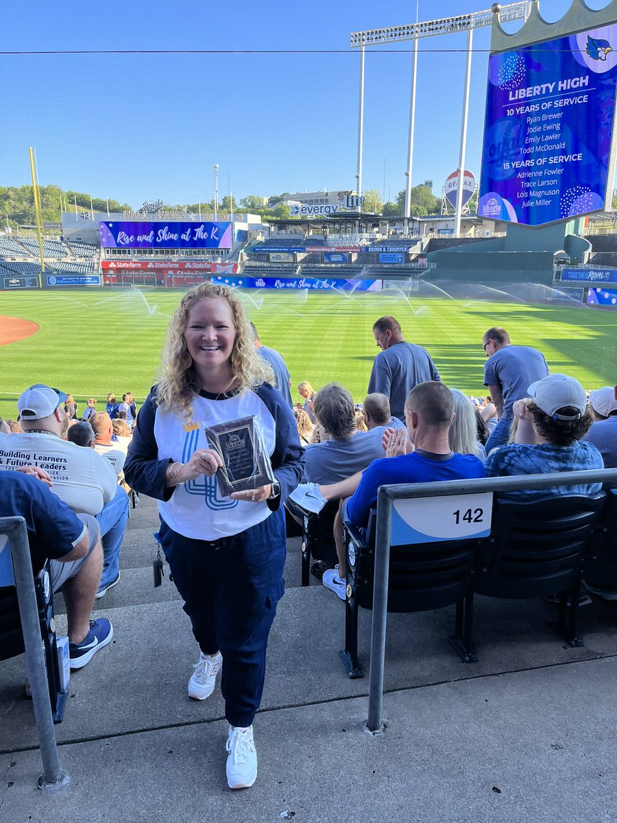 Shannon Thompkins tweet media