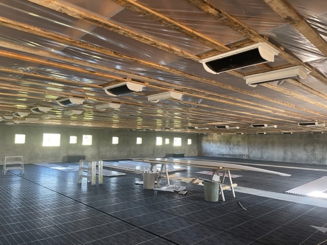 SunNorthSystems's tweet photo. This new 4 room hog nursery barn being built by Lang's General Contracting Inc. outside of Glammis, ON is coming along nicely!π·This barn will feature fully mechanical exhaust fans, inlets & Genius controls supplied & installed by us! #ontag #CdnAg #sunnorth #hogbarn #hognursery https://t.co/PBS5loAF7h