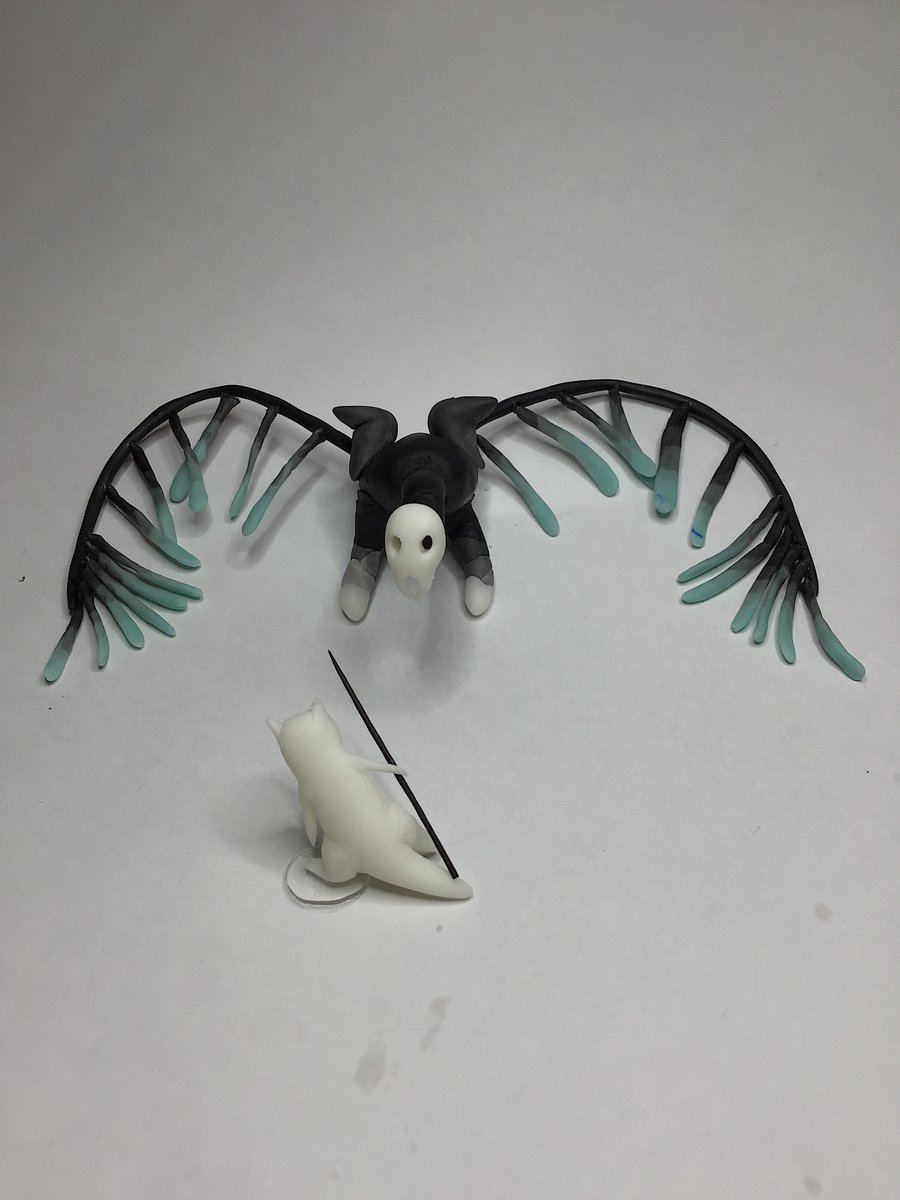 aiwendil1's tweet photo. Vulture VS Slugcat
#rainworld #fanart

子からのリクエスト。樹脂粘土です。 https://t.co/bnOnHUXR4m