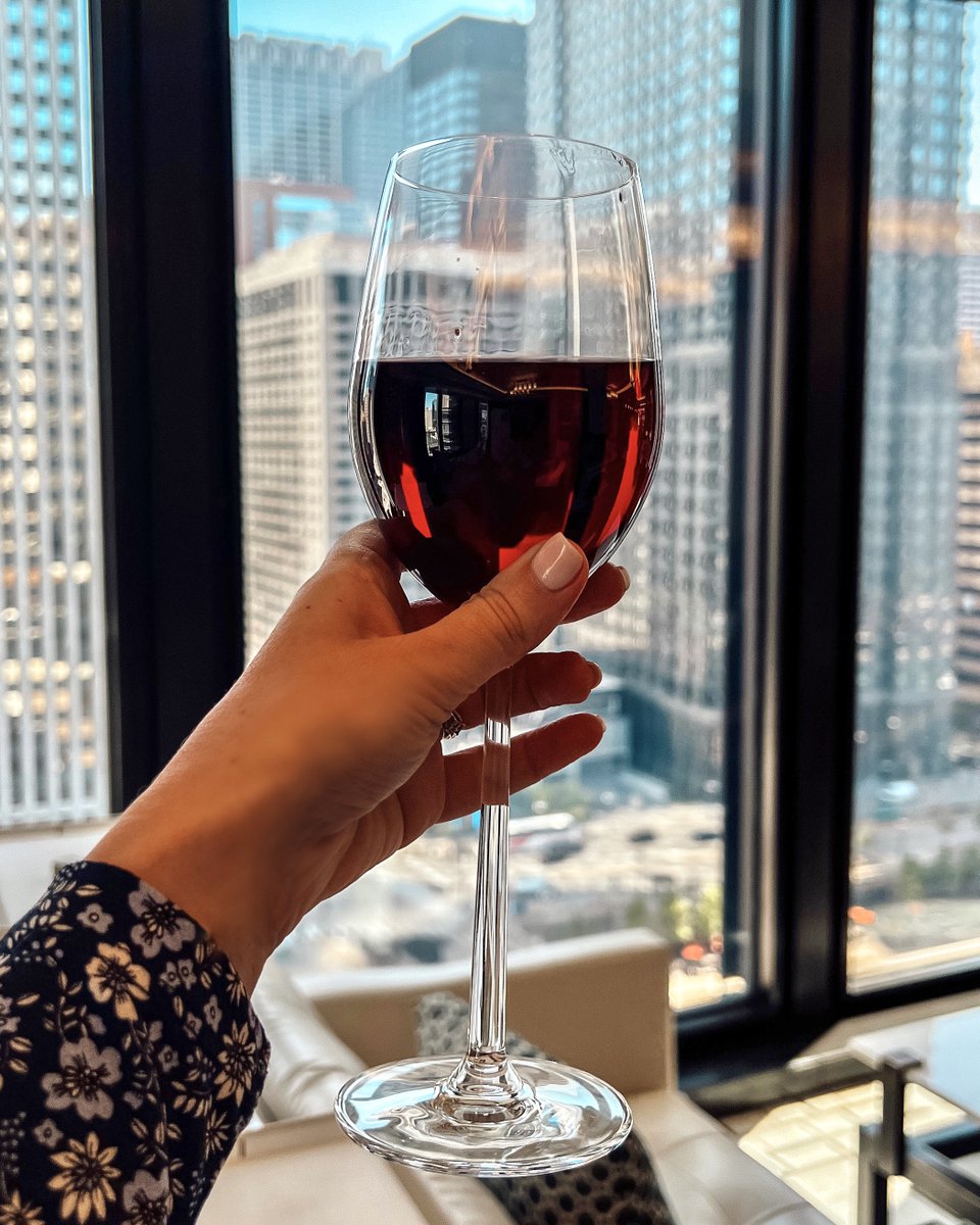 Cheers to a new summer day and a new week! #LovingLangham #CelebrateTheEveryday #MondayMotivation

📷 @susie290783