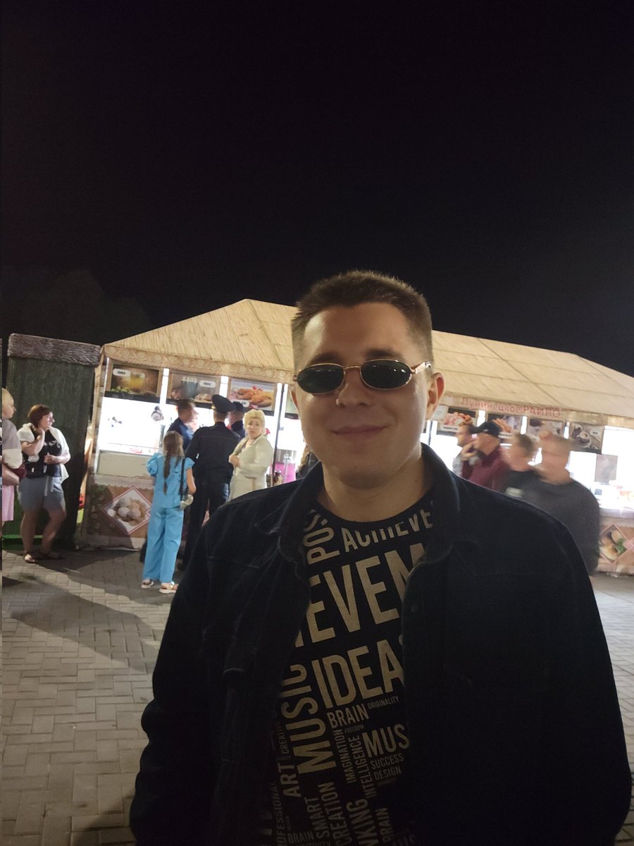 KiriLL3305's tweet photo. Страна должна знать своих героев @Tadjik5 https://t.co/IY59JvNtWo