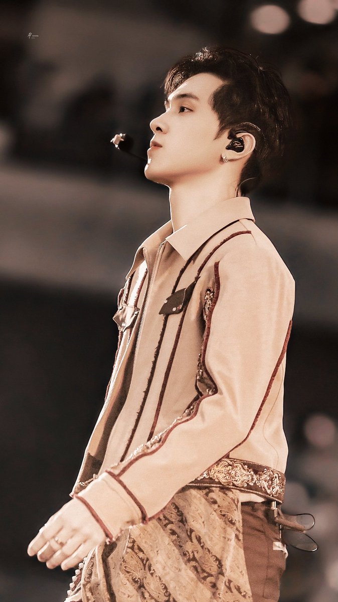 ✦
#HENDERY #黄冠亨 #헨드리 
#WayV #威神V #웨이션브이