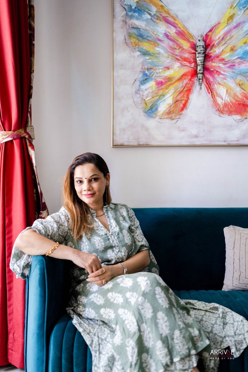 kanica_kanica's tweet photo. The use of perfect marbles & rich materials is the reason why everything looks 10/10✨
Thankyou @arrivae ❤
.
.
.
.
.
.
.
#kanikamaheshwari #arrivae #customizedinteriors #interiordesigning #sunday #FYP https://t.co/UH5CQzBKft
