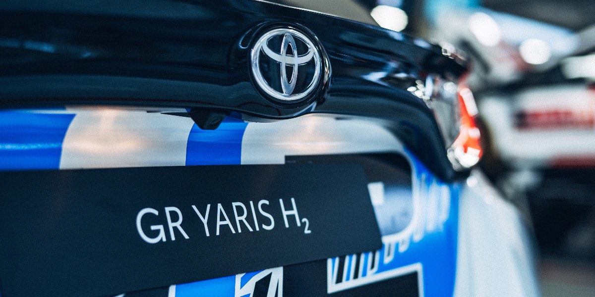 ToyotaUK's tweet photo. Could hydrogen combustion engines be the future of motorsport? The Toyota #GRYaris H2 Concept tackled some stages of the @ypresrally last weekend. https://t.co/oU2TB66yDw