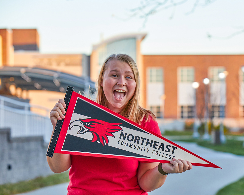 Fall Semester starts today ❤️ Welcome home, Hawks!