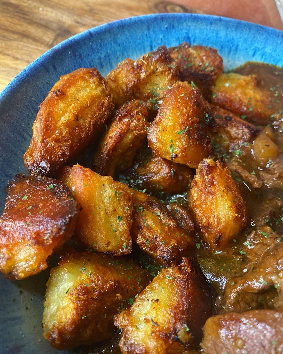 no, NO. on Twitter "RT weaselllover69 I would like the throw my hat