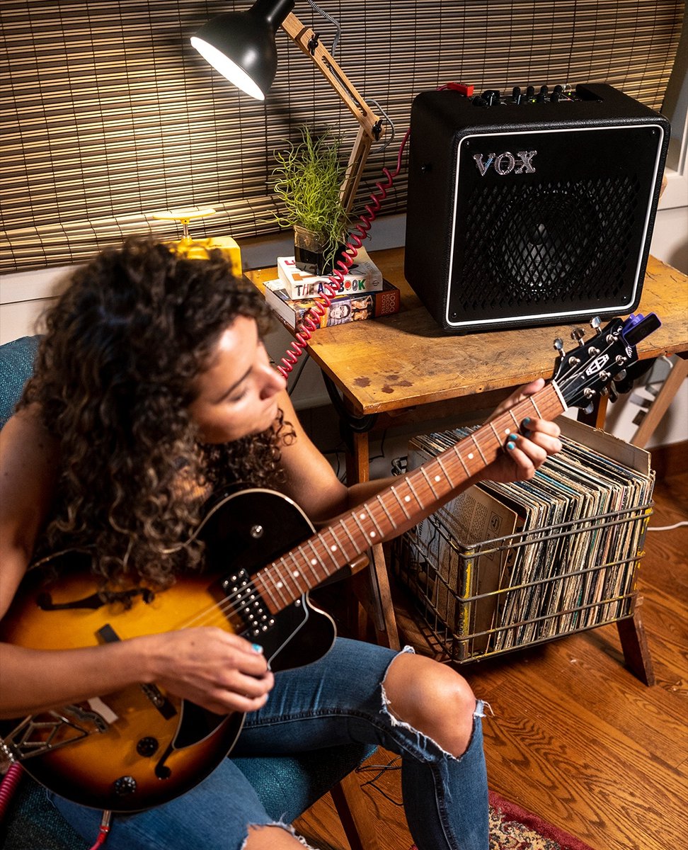 VOXamps's tweet photo. 👉: Take to your favorite destination
👉: Plug in
👉: Switch to your favorite amp model
👉: Play away 😎 🎸 🔊
#mondaymotivation
VOX #MiniGo's are currently on sale until 9/30. **US ONLY**
To find a dealer: https://t.co/tkcUHZJRXB https://t.co/ujxM0XyCrW