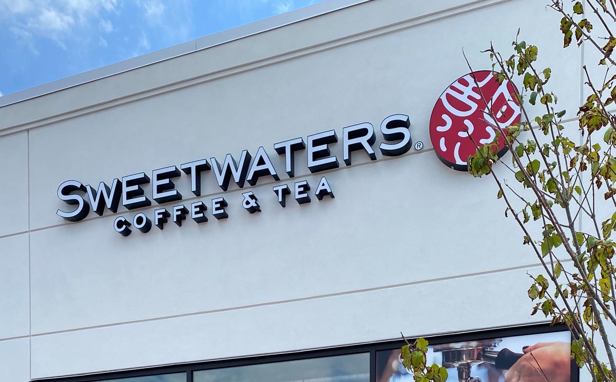 jshoreonline's tweet photo. You can now grab your free copy of The Toms River Times each week from Sweetwaters Coffee & Tea at the Ocean County Mall as well as hundreds of other spots in town. #sweetwaters #coffee #oceancounty #oceancountymall #business #newspaper #oceancounty #jerseyshoreonline https://t.co/yZEgMvVFyb