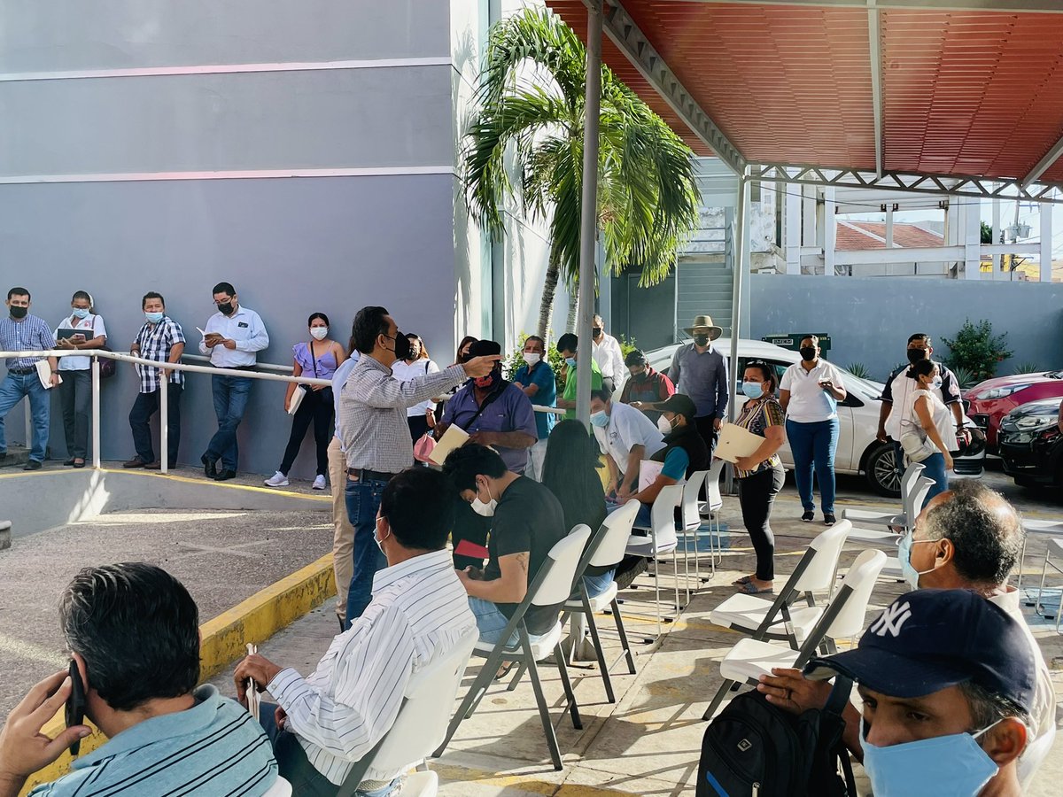 #Buenosdías #Lunes de atención al público en el <a href="/Infonavit/">Infonavit</a>, Delegación Tabasco, como lo es diariamente de 8:30 am a 2:30 pm en Paseo Tabasco 1402 esq Rosendo Taracena, Tabasco 2000. Nos esmeramos en tratarles con la mayor calidez. También pueden hacer sus trámites en línea.
