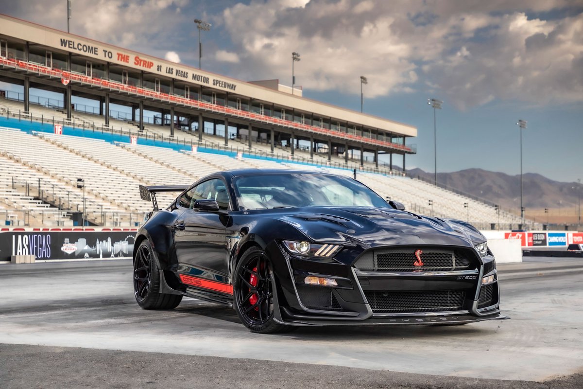 user7844378647's tweet photo. 1,300 HP Shelby GT500 “Code Red”
#Shelby #shelbygt500 #gt500 #cars #newcar #power #sport #ford #fordbronco #car #foto #petrolhead #carlifestyle https://t.co/0VsXirpfKH