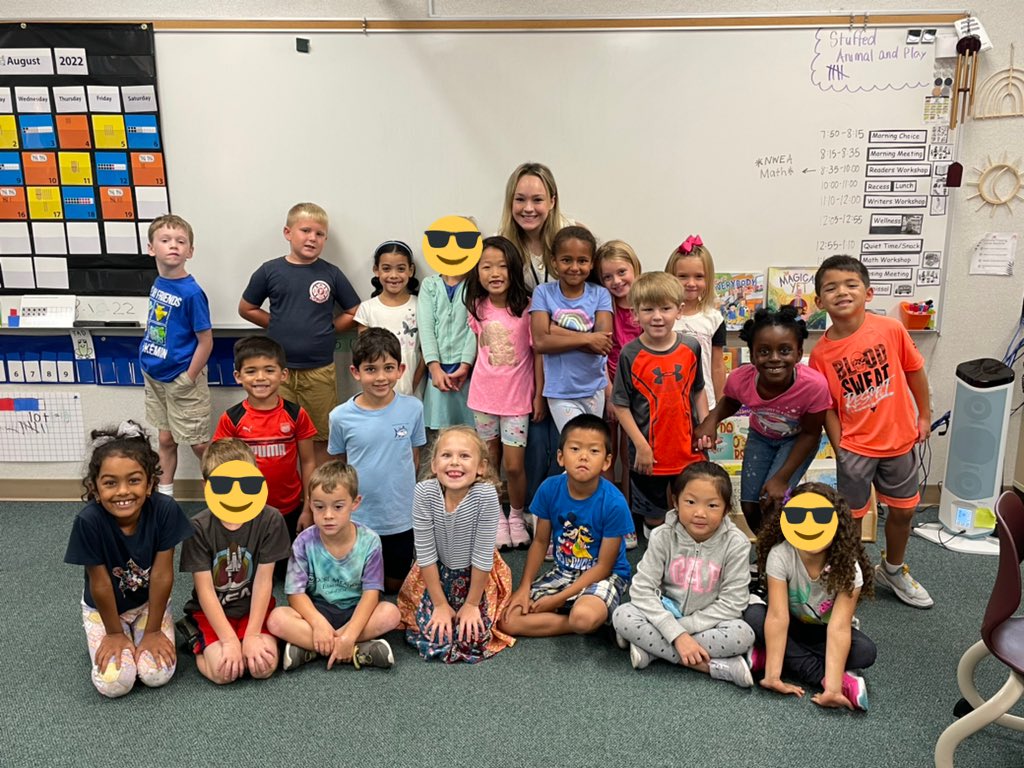 Mrs. Luse (Miss Orbaugh) tweet media