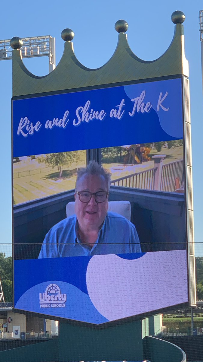 Amy Toebben tweet media