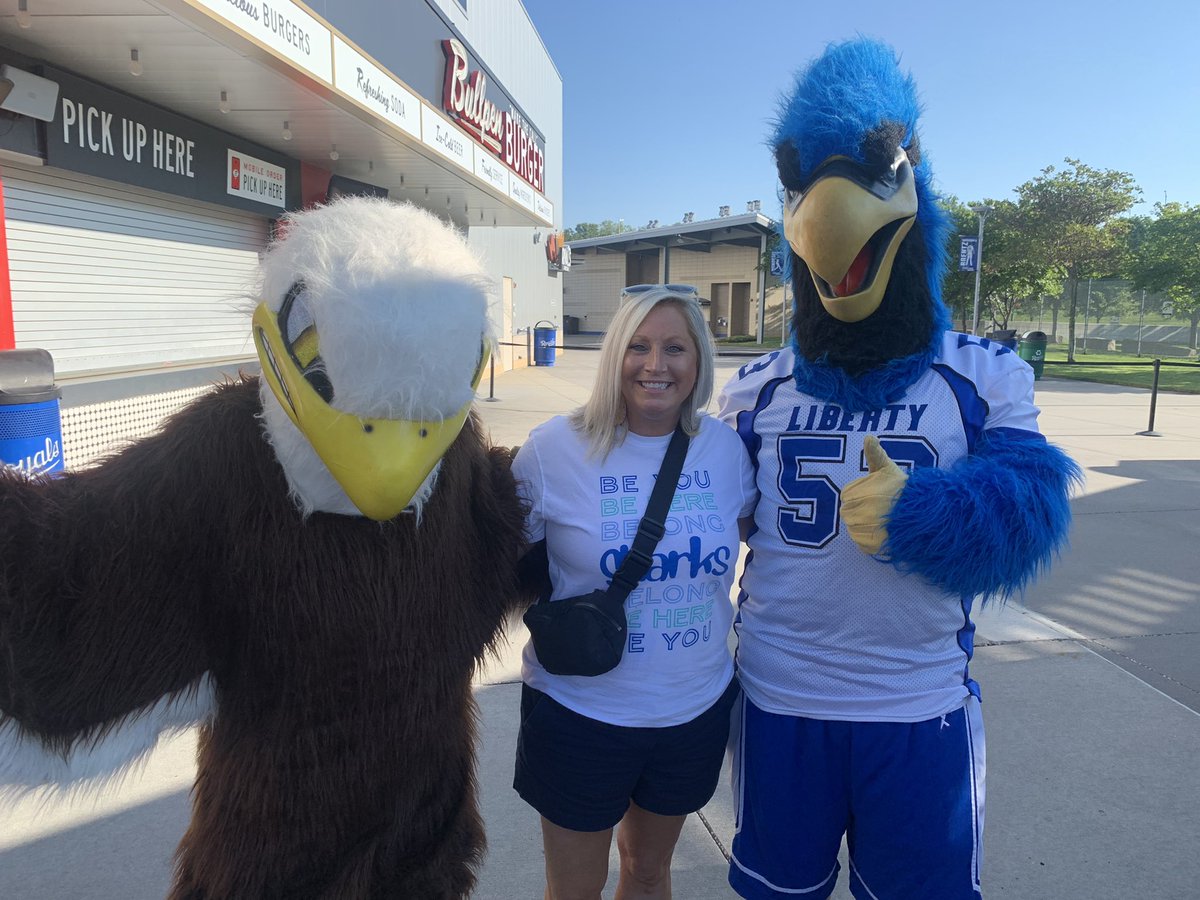 Amy Toebben tweet media