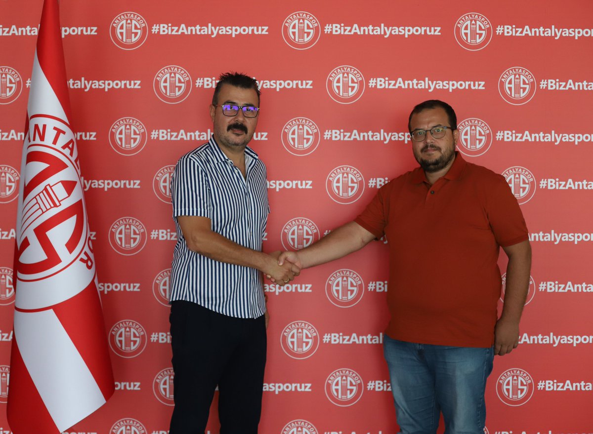 Dünyada bir ilk: Antalyaspor Dijital Kütüphane
bypasspor.com/blog/206/dunya…