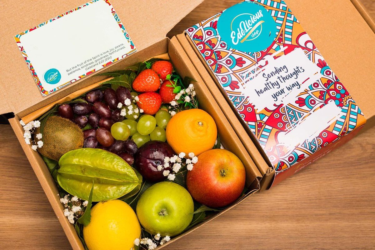 edelicious__'s tweet photo. Take a break from  #BBNajiaS7 and get some fruits. https://t.co/oyJv6gTotI