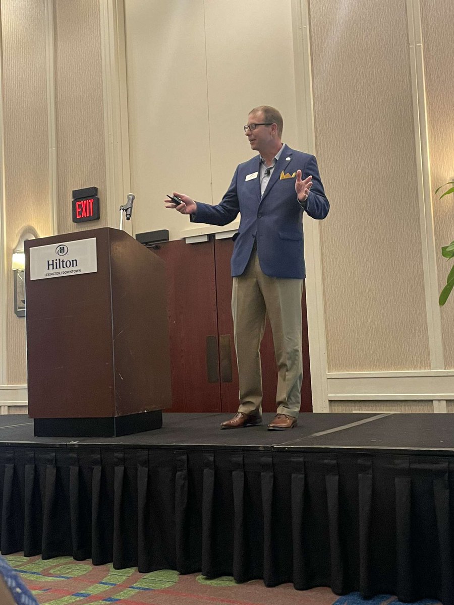 Enjoyed delivering the good news that is #CommunityBanking this morning at the BlueGrass Community Bankers Annual Meeting!
Thank you BGCB for allowing me to discuss important  <a href="/ICBA/">Independent Community Bankers of America</a> #OneMission Community Banking issues !