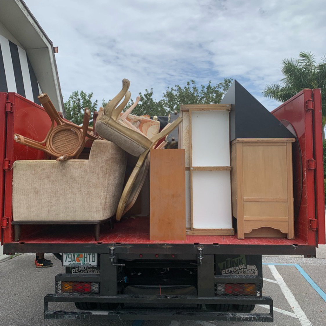 Removal Of Unwanted Office Furniture at Irene Defilippo blog