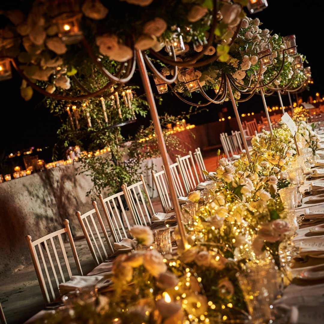 CateringDelfin's tweet photo. Mesas infinitas preparadas para celebrar el amor 💕✨

📸 @alejandromarmol

#delfindelicatessen #cateringbodas #catering #eventos #bodas #gastronomía #bodasconestilo #bodasconestilo #bodasúnicas #andalucía #sevilla #córdoba #cádiz #bodas2022 https://t.co/ge83480Gzd