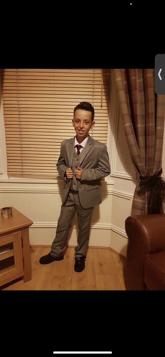 bushy_fc's tweet photo. Bushy Fc are delighted to announce John-terry golden boy broughton is the new manager of bushy Fc. He will also be joined by spud and nick as his coaching staff. https://t.co/d5hXbZqVwl