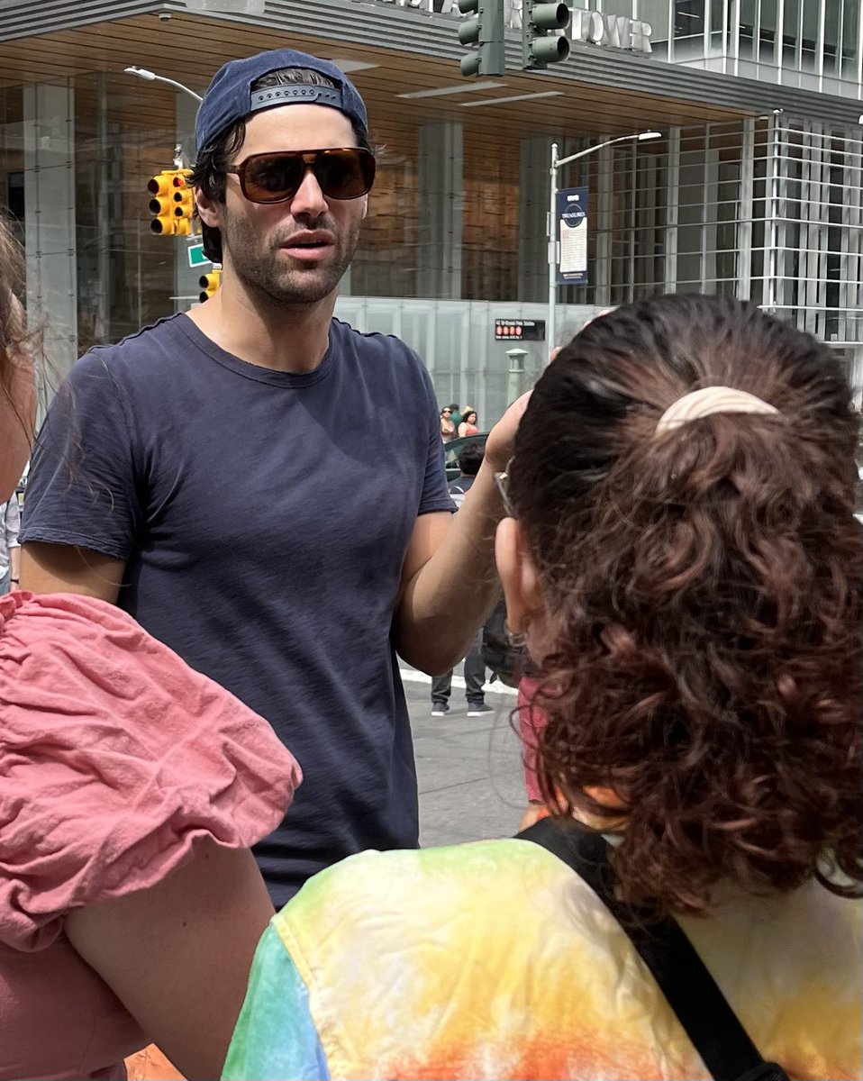 Daily Daddario tweet media