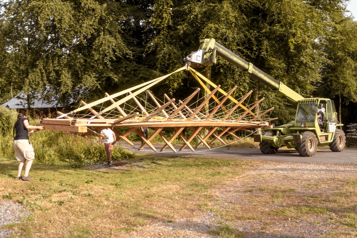 HookePark's tweet photo. @ArupGroup  was onsite at @HookePark fabricating and installing a replacement footbridge connecting the workshop and refectory. The structure is built of local site-milled western red cedar and held in tension through a series of lovely steel cable connections.

#designbuild https://t.co/GvbibNzGB2
