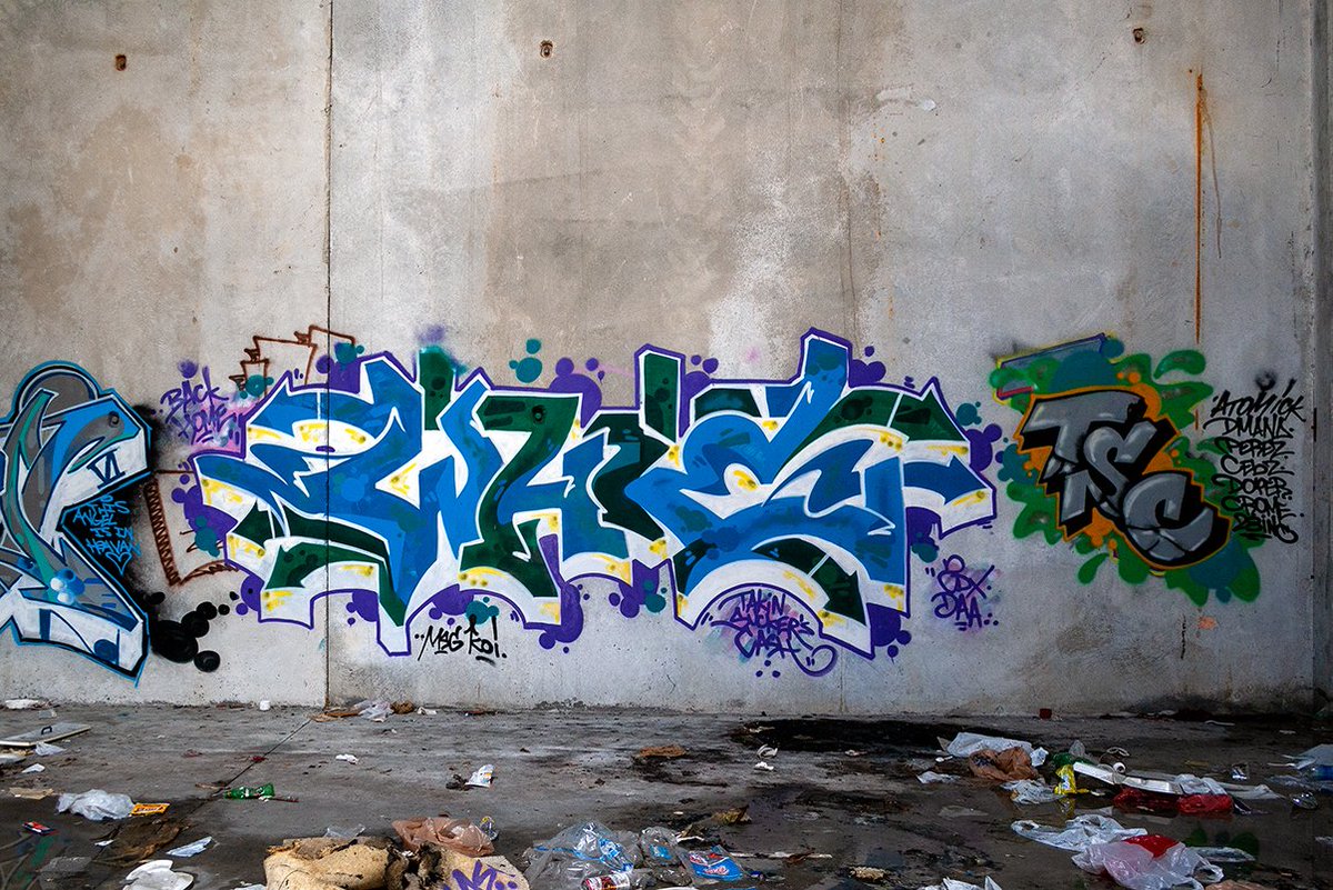 JamesandKarla's tweet photo. From our book MIAMI GRAFFITI
#graffiti #miamigraffiti #penit https://t.co/hjgZLmXQ5c
