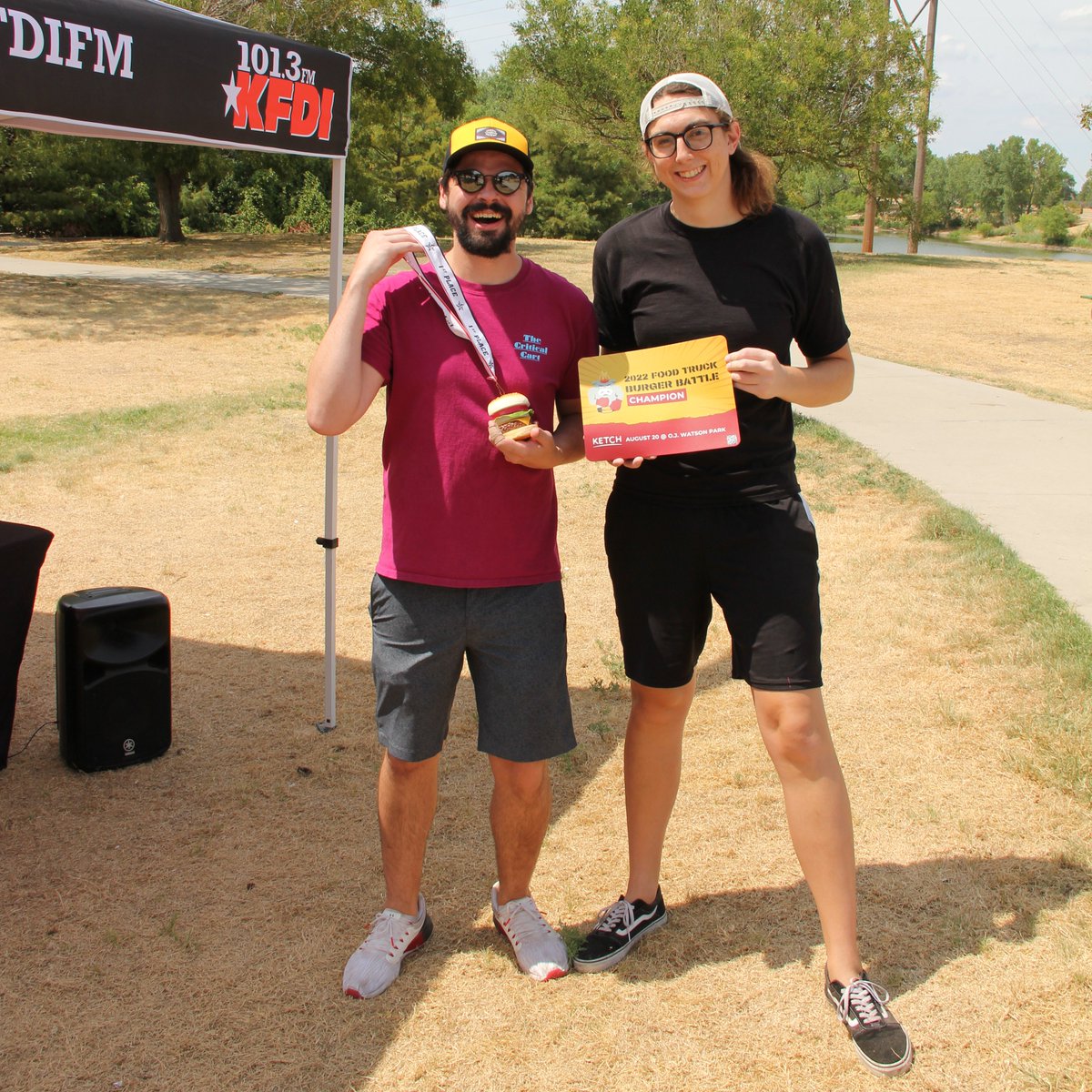 KETCHInc's tweet photo. Introducing the champion of the 2022 ICT Burger Battle: @thecriticalcart!
And congrats to #SoutheastCarryout for being runner-up!
Thank you to everyone who joined us for #BurgerBattle on Saturday. 😊 https://t.co/pKrT7YKee5